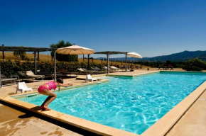 Casale Santa Maria Nuova - Holiday Apartments with panoramic swimming pool and hydromassage